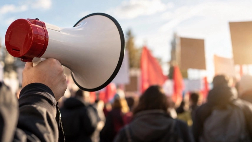 Neutraler Stadtplan mit markierter Route als Darstellung einer geplanten Demonstration in Kiel