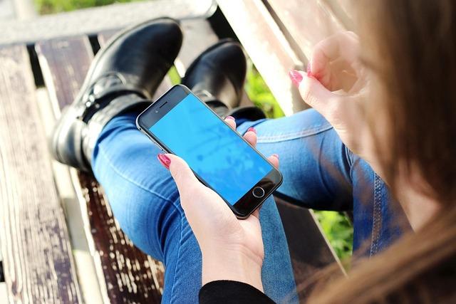 Smartphone-Überhitzung stoppen: Mit Handy-Kühlern auch an heißen Tagen kühl bleiben