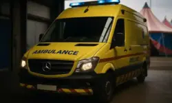 Krankenwagen vor Zirkuszelt Bautzen Zirkusunfall Artistin tödlicher Sturz Manege Sachsen