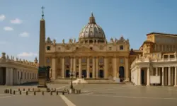 Petersdom und Petersplatz im Vatikanstaat – neutrale Darstellung als Illustration für Artikel über Papst Leo und den Konflikt mit Trump.